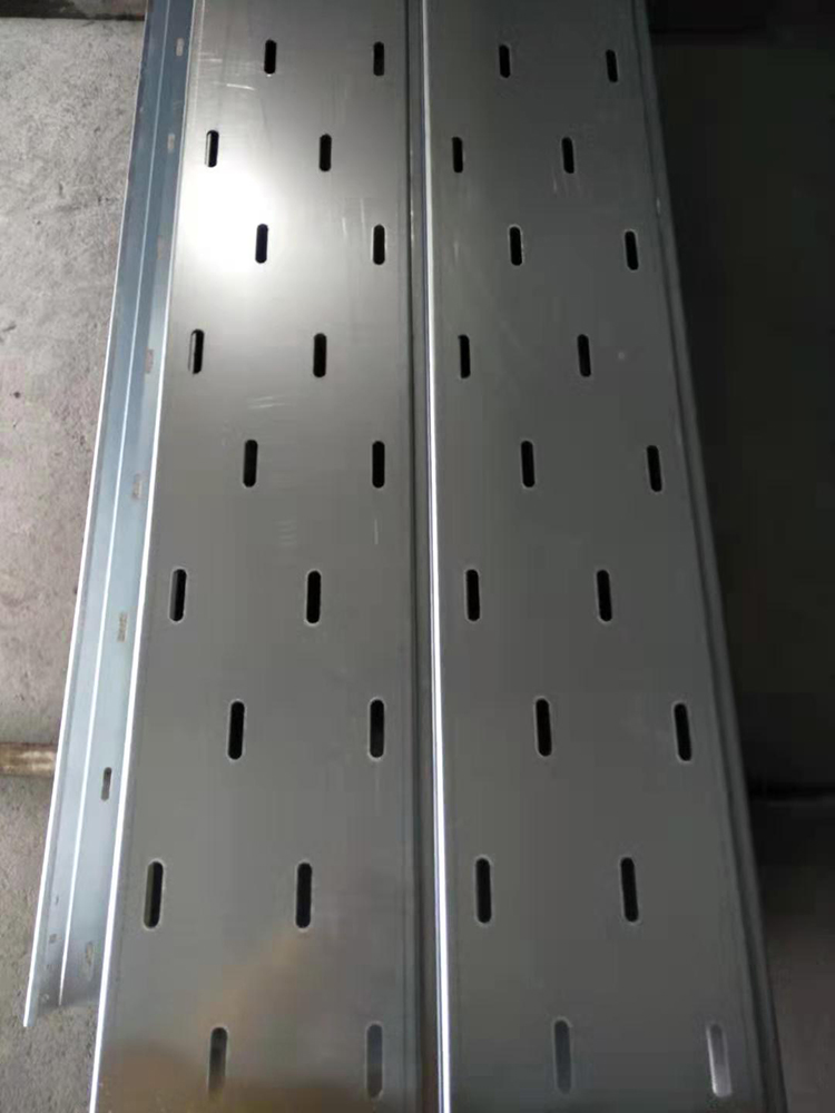 直通托盤式橋架在安裝上為何能夠省心？